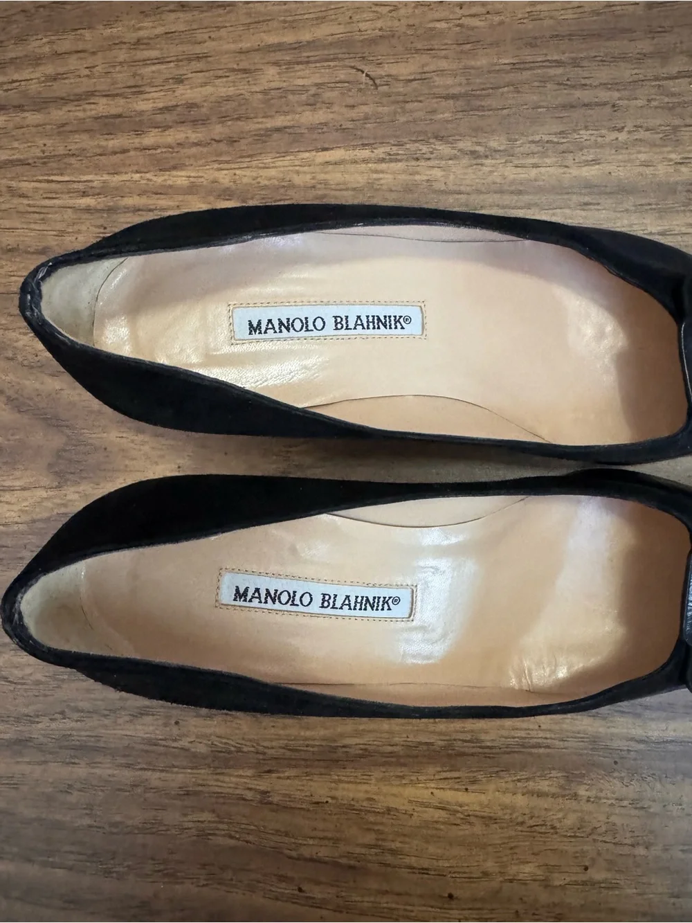 Manolo Blahnik Black Pointed Toe Buckle Pumps